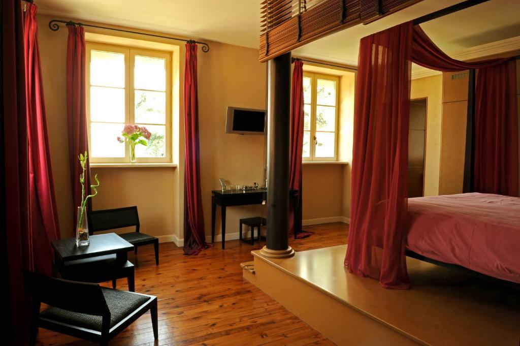 Saint-Jean-Bonnefonds Logis De Nantas B&B 객실 사진