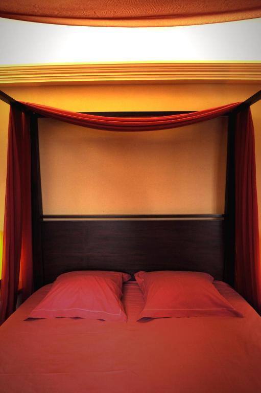 Saint-Jean-Bonnefonds Logis De Nantas B&B 객실 사진